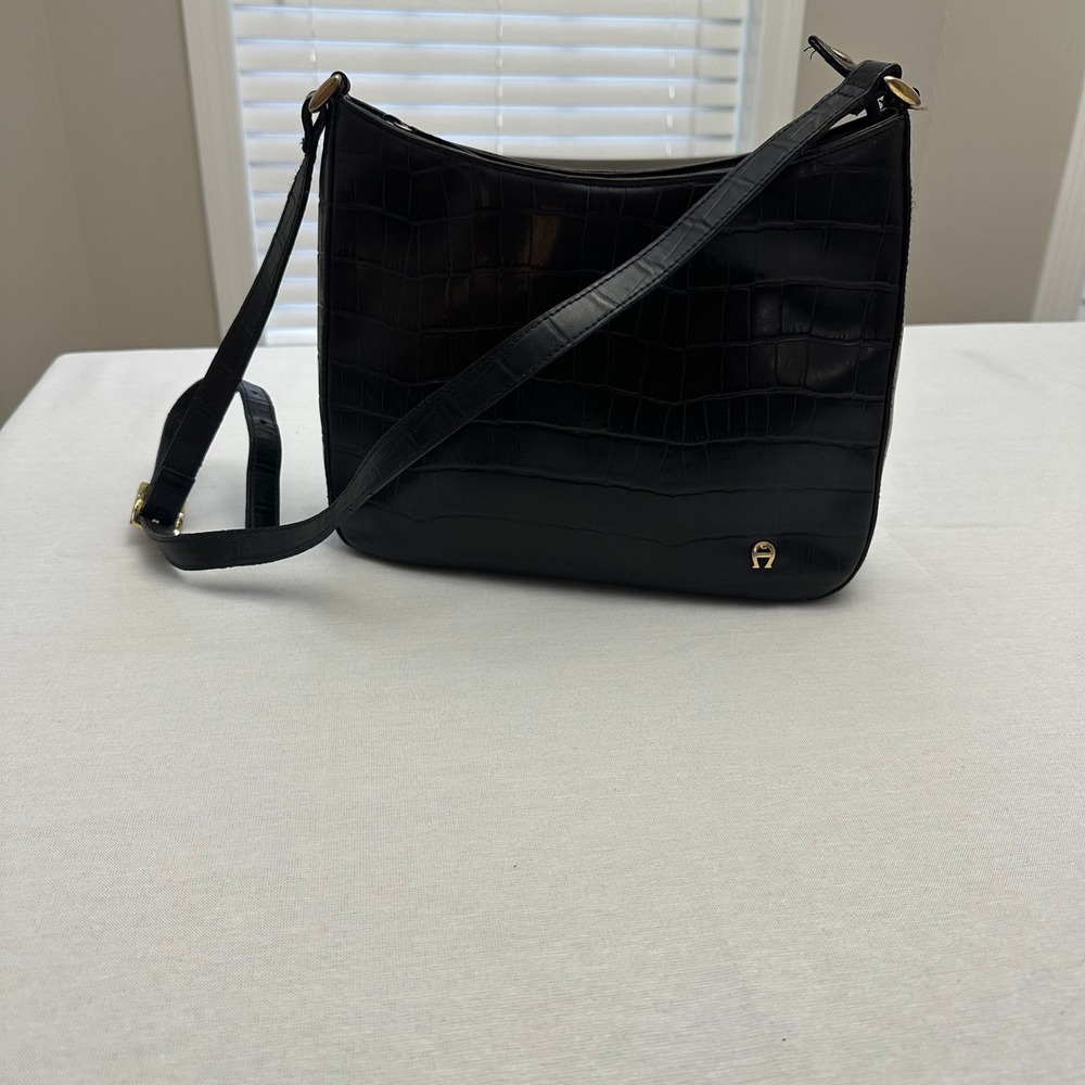 Vintage Etienne Aigner Black Croc Embossed Genuine Leather ShoulderBag Y2K Purse